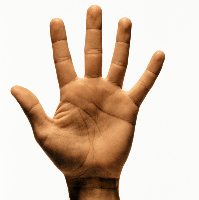 揭秘如何从手相了解男性与体型相比手的尺寸如何