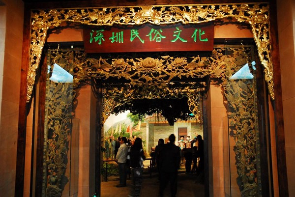 深圳十大民俗旅游景点，你可以去锦绣中华民俗村体念