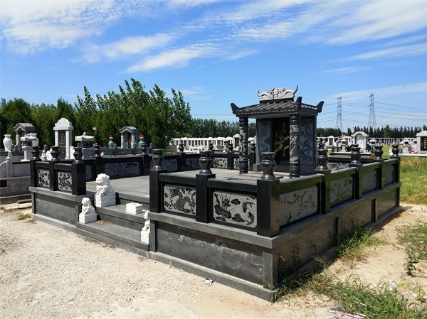 昌平选择一家好的陵园墓地的好与坏(组图)