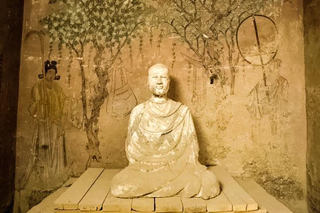 佛教生态思想的哲学基础佛教自东汉时传入中国内地