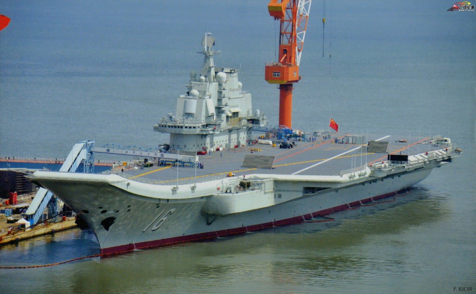 中国购买4艘航母为何只有瓦良格号被成功改造？
