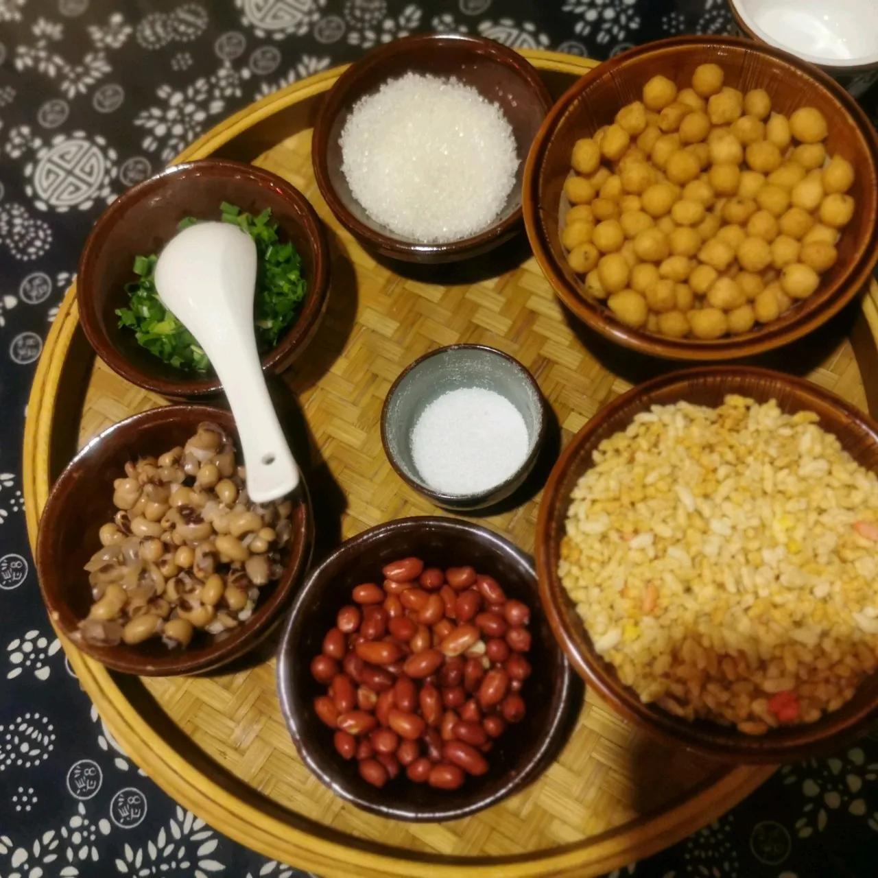 侗族的民俗习惯都有哪些呢?侗族饮食习俗