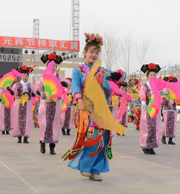 “满族秧歌”在中国艺术节上亮相曾被戏耍
